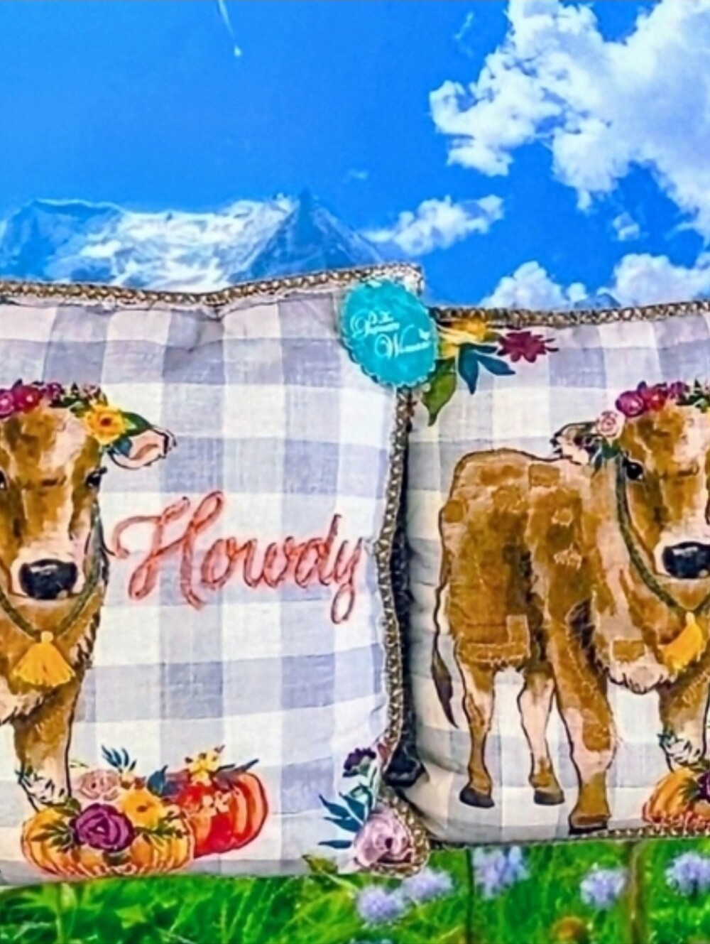 NWT. Pair of Pioneer Woman Cow Howdy Floral Gingham Throw Pillows.